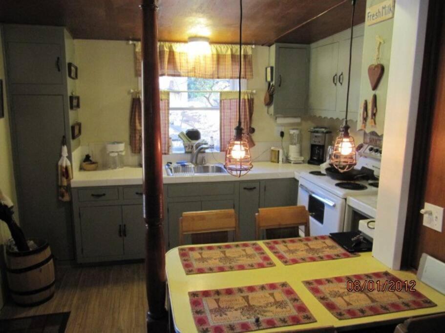 Historical Cabin In Julian Pet'S Okay! Ngoại thất bức ảnh